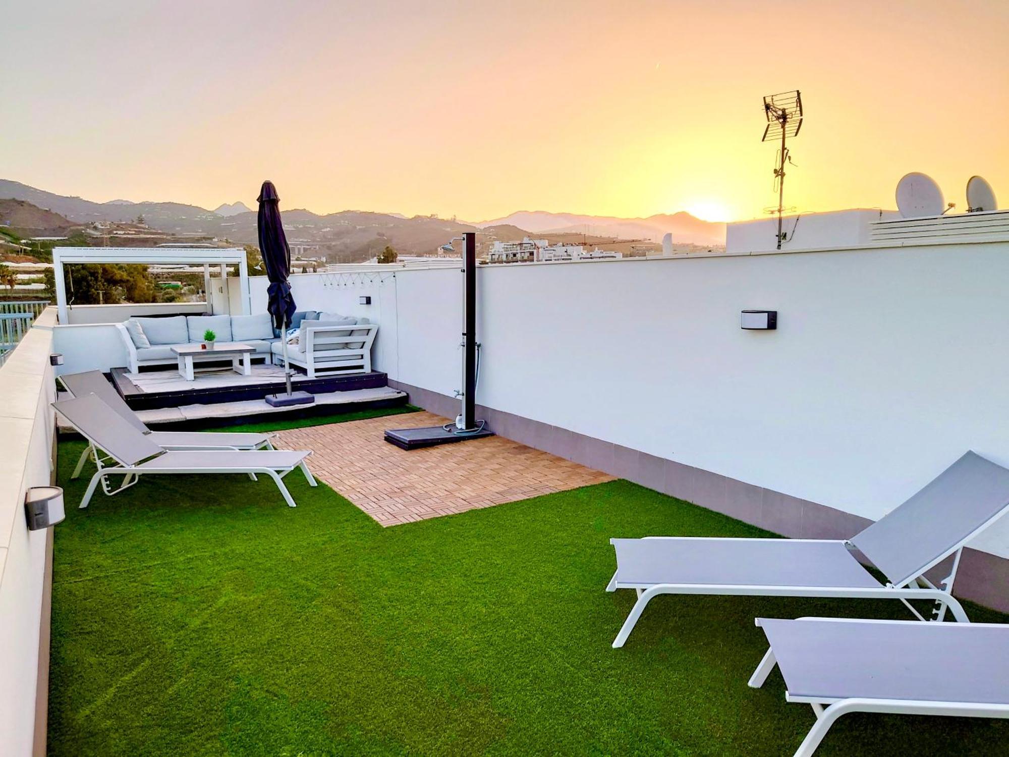 Four Bedroom Penthouse In Torrox Eksteriør bilde